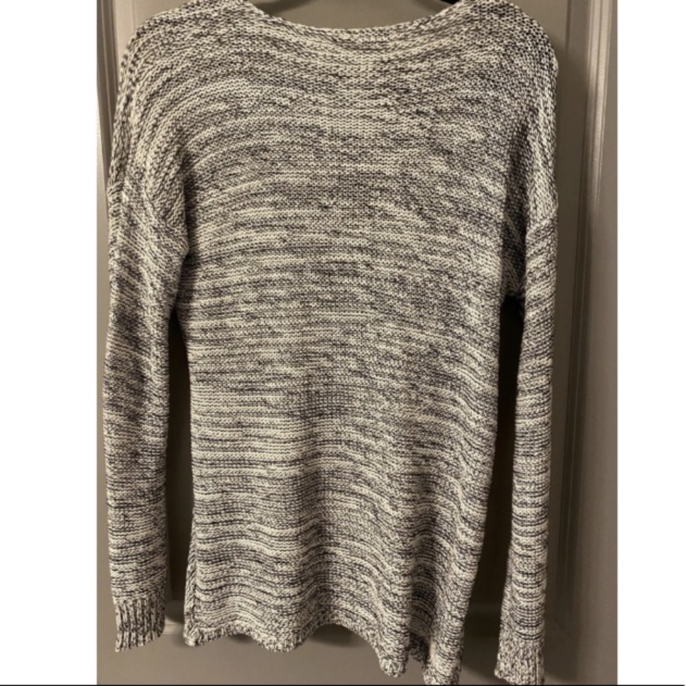 Sweater - Picture 3 of 3
